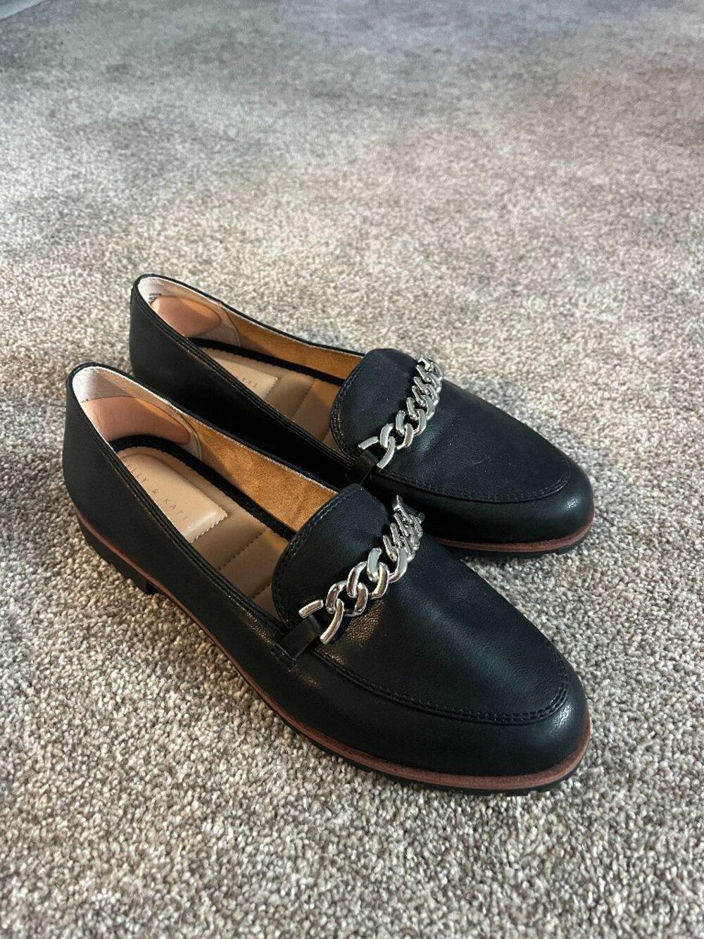 Kelly & Katie Women's Juno Wide Width Loafer